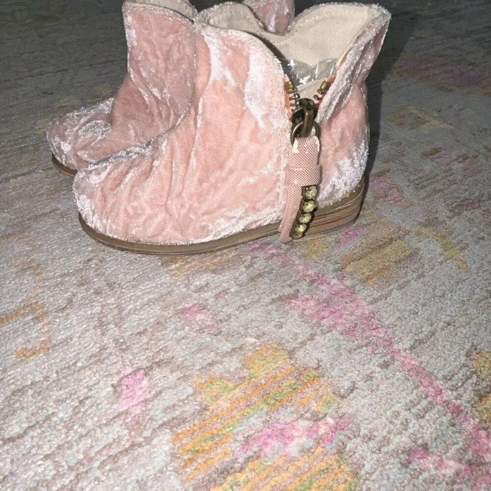 Joyfolie pink velvet